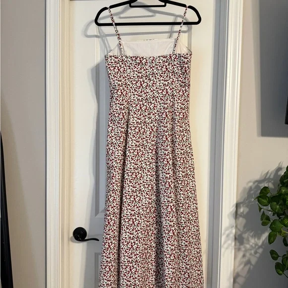 Abercrombie Mila Strapless Midi Strawberry Dress 🍓 - Picture 4 of 5